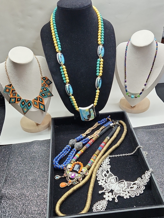 Jewelry - Unbranded Statement Necklace Bundle -